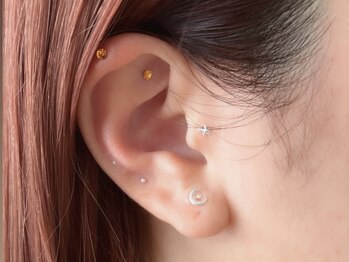 グリッタープラス(glitter plus)/耳つぼジュエリー