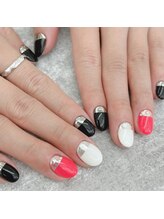 ネイルサロン エーナイン ザ ビッグ豊平店/持ち込みネイル