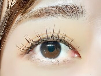 サインポスト 志木店(sign post)/光に透けるブラウン×カラーMIX