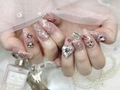キラキラビジューネイル