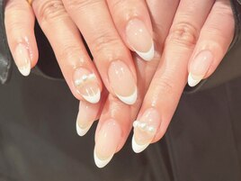 フレンチネイル+パーツ¥7,500~