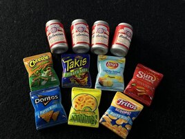 ¥9980/初¥9300 ホロ