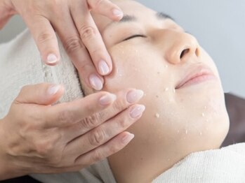 シャンティ(Shanti)の写真/《艶玉肌になりたい方必見!!》業界大注目◎【艶玉肌セルマンフェイシャル】ツルピカ陶器肌￥11000