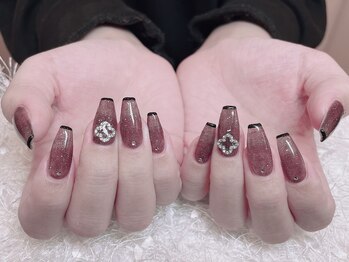 レアネイル 新宿(le'a nail)/先端フレンチデザイン