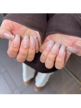 トータルサロン 白べぇーっ プラス/フラッシュネイル