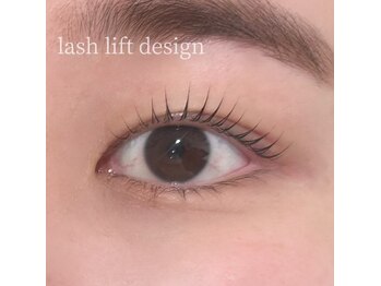 ラドールプラス(LaDoLL+)/【真川】ラッシュリフト