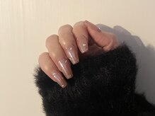 エニオラ(anyora)/シンプルでも華やかうる艶ミラー