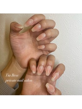 ティアベス(Tia Bess)/チークネイル