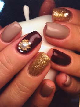 キャプラスネイル ミュウ(CAPLUS NAIL Mew)/ストーンワンポイント☆