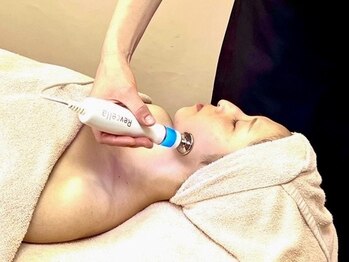 パウゼの写真/肌を知り尽くしたプロが導く、品格ある素肌美。オーダーメイドケアで“上質な透明感”を纏う。