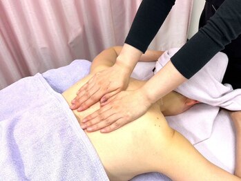 アールスリーサロン 西心斎橋店(R-III salon)の写真/挙式前駆け込みOK!暦20年超の凄腕セラピストによるオーダーメイドブライダルエステでお顔もボディも美しく!