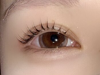 ミルア(MiLua)の写真/自然に馴染む上品ナチュラル◎やりすぎない美しさで垢抜けた目元に仕上げます。