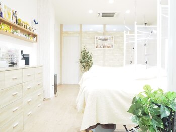 シトリン(Citrine)/清潔な店内(半個室)