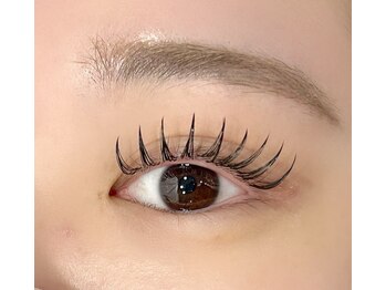 ル リアド(Le Riad)/まつエク/束感まつ毛