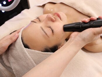 モリタ鍼灸整骨院の写真/美肌リフトフェイシャル（首肩・頭皮・デコルテリリース込）￥6,600円◇肌に潤いを与え透明感もUP◎