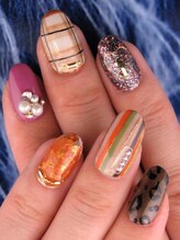 カラーズ 浜松店(colors)/シンプル×派手デザインが今時♪