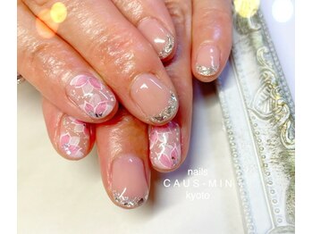 ネイルズ カスミン(nails CASU-MIN)/ガラスみたいなフレンチとお花