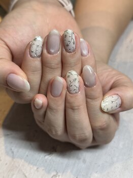 チャフ ネイルアンドアイラッシュ(CHAFF nail&eyelash)/ボタニカルネイル