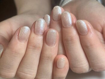 リソル(risol)の写真/カラー、デザイン豊富/シンプルでも選ぶ楽しさがある★つい見たくなる指先へ。モチのよさも◎