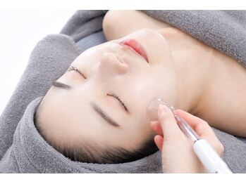 【Shaving&Bridal Shaving】salon.de.SHILO 麻布十番/毛穴洗浄で黒ずみ解消[麻布十番]