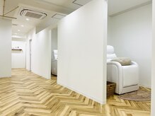 マイスウィートサロン 五日市店(My sweet salon)の雰囲気（半個室あり☆メンズ大歓迎☆五日市初のパーマ＆アイブロウ専門店）