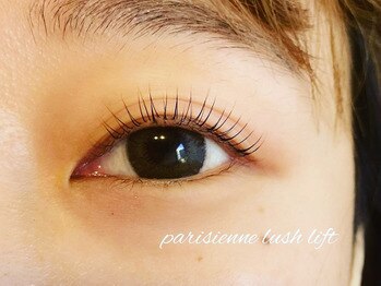 エルモ(elmo)/パリジェンヌラッシュリフト