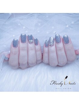 フラッシーネイルズ(Flashy Nails)/yui担当