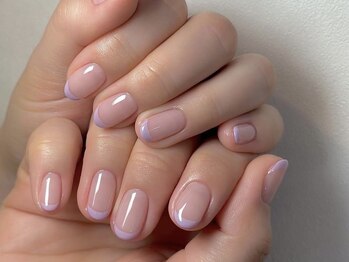 ミー(MI)/フレンチネイル