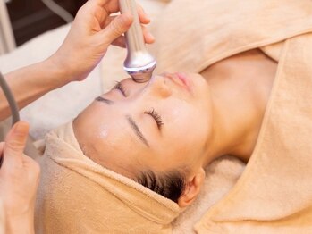 ジーンバイピエル 中野店(gene by PIEL)の写真/【韓国セレブ御用達/別人級】今日の夜デートでも大丈夫。速攻ケアで引き締まった小顔に◎【中野】