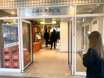 アイオンミー 心斎橋店(EYE on ME)/【道案内】2.1番出口を直進