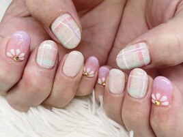 ガーリーデザインネイル