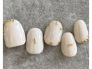 beige studs