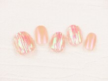 ブルジェネイル ネイル(BOURGE nail)の雰囲気(オーロラフィルムが煌めく、春らしい透け感ピンクの氷ネイル。)