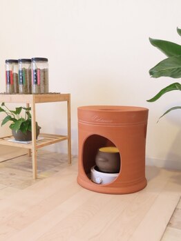 サロン プエオ(salon pueo)の写真/【冷えからくる不調は“黄土漢方よもぎ蒸し”が最適◎】今年こそ!頑固な冷え・むくみを根本から徹底ケア!