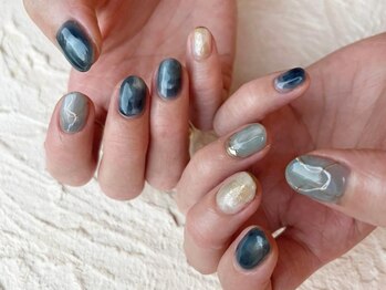 アイネイルズ 梅田店(I nails)/もやもやブルーニュアンス