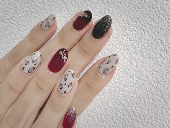 しゅり ネイル/