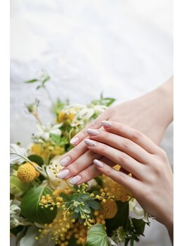 カリス(charis)/ブライダルネイル