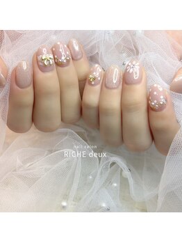 リッシュ ドゥ(RICHE deux)/ふんわり女子全開ピンクネイル
