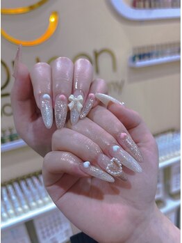 エムクイン(M.Queen)/韓国系ネイル