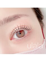 ウララ(ulala)/目尻もキュッとあげるデザイン