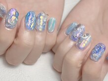 ラドール(La Dhole)/オーロラ×水滴ネイル