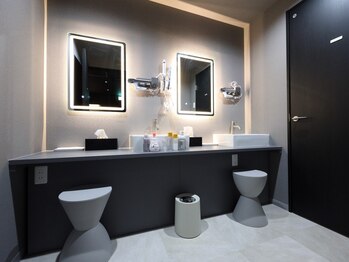 サリルサウナ(SALIL SAUNA)の写真/【全部屋テレビ付き】梅田エリアでアクセス抜群◎都会の真ん中で、人目を気にせずサウナでリラックス★