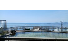 わかまさや整体院の雰囲気（瀬波温泉 磐舟の露天風呂から眺める日本海）