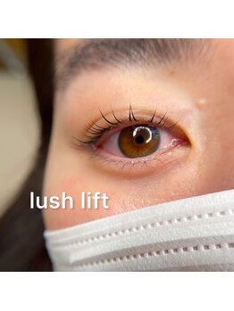 ベクヴェーム(Bequem)/ラッシュリフト（まつ毛パーマ）