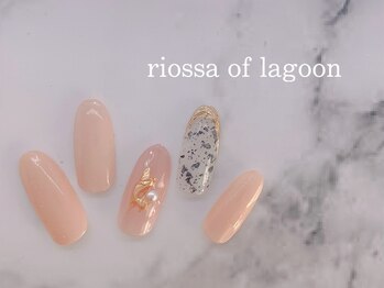 リオッサ オブ ラグーン(RIOSSA of Lagoon)/ピンクベージュ×ミラーネイル