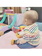 かおりビューティサロン/ママさんと一緒に来院のお子さま