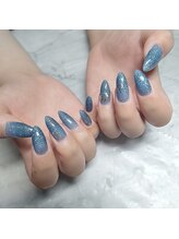 リベルタネイル(Liberta Nail)/変色ネイル