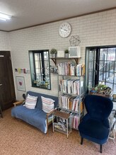 はさみや/待ち合い