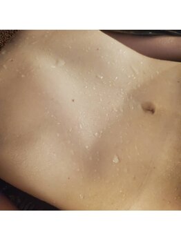 ブルー ジェイド(BLUE JADE)の写真/【冷えは不調のもと】全コース天然鉱石岩盤浴ヒートマット付き《体調に合わせて温度調整自由》