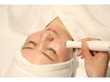 【頑固角栓・黒ずみ徹底OFF】毛穴洗浄でツルツル美肌/開き毛穴◎透明美肌60分[池袋]